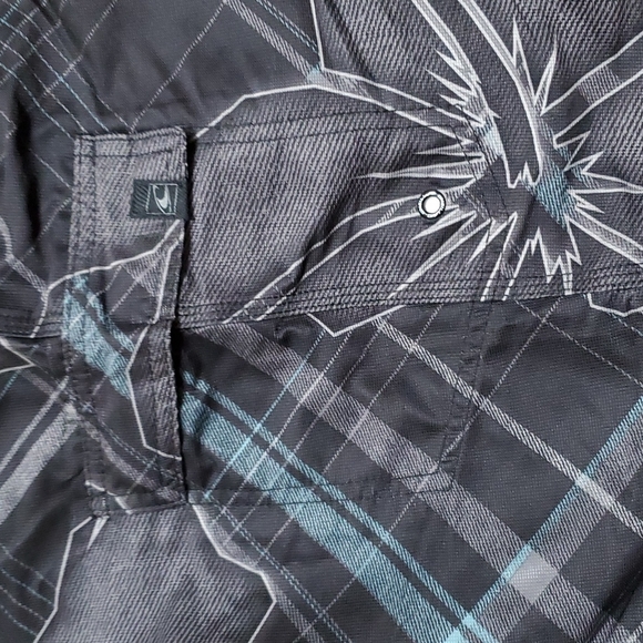 O'Niell men's tropical boardshorts - Picture 4 of 10